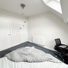 Photo 2: Room 7