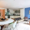 Photo 2: Kitchen 
