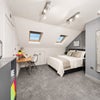 Photo 7: En Suite Room