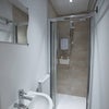 Photo 2: bathroom room 1
