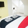Photo 2: Room 5