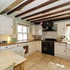 Photo 4: kitchen
