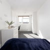 Photo 2: Room 6 (available 01/09)