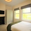 Photo 3: Room 4 (available 13/10)