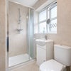 Photo 4: Room 8 Ensuite