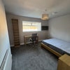 Photo 6: Room 1