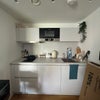 Photo 3: kitchen