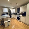 Photo 4: Kitchen