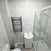 Photo 1: Ensuite
