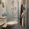 Photo 3: shower room