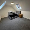 Photo 4: Bedroom 