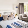 Photo 17: Room 5 En Suite