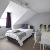 Photo 7: Room 7
