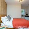 Photo 3: Room 1