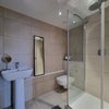 Photo 5: Photo 5: Lodger en-suite