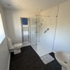 Photo 2: ensuite