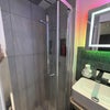 Photo 7: Master en-suite