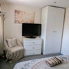 Photo 6: Double bedroom