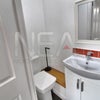 Photo 13: Room 5 ensuite