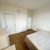 Photo 4: room C