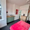 Photo 3: LOVELY ROOM