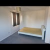 Photo 2: Double room with ensuite