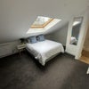 Photo 10: Room 7