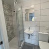 Photo 8: En-suite bathroom 