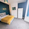 Photo 3: Room 1