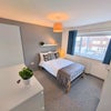 Photo 3: Room 5 En Suite