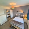 Photo 3: Room 5 En Suite