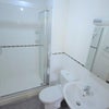 Photo 7: Room 5 ensuite