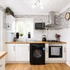 Photo 3: Kitchen