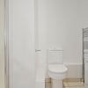 Photo 2: Fantastic En-Suite