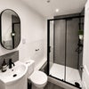 Photo 3: En-Suite