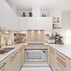 Photo 2: Kitchen