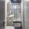 Photo 4: Room bathroom