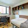 Photo 2: Room (2)