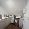 Photo 2: Kitchenette