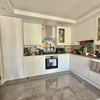Photo 7: Kitchen