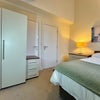 Photo 6: Room 3 (available 21/10)