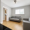 Photo 4: Lounge