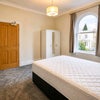 Photo 3: Bedroom 3 🛏