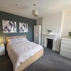 Photo 10: Room 4