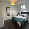 Photo 12: Room 18 En-Suite - 2nd Floor