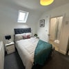 Photo 13: Room 18 En-Suite - 2nd Floor