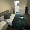 Photo 5: Room 2 Ground Floor En-Suite