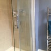 Photo 2: Great en suite