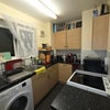 Photo 7: Kitchen
