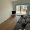 Photo 2: Lounge
